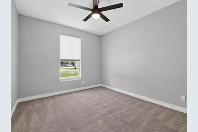 902 N Main Street, Tioga, TX 76271 - Photo 18