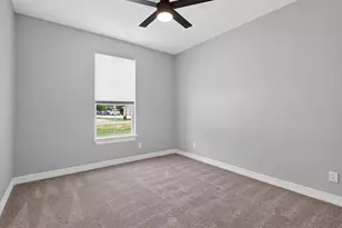 902 N Main St, Tioga, TX 76271 - Photo 18