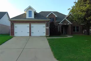533 Mattie Ln, Lake Dallas, TX 75065 - Photo 1