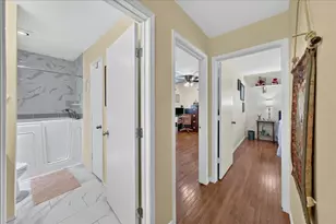 2401 Slaton Dr, Grand Prairie, TX 75052 - Photo 16