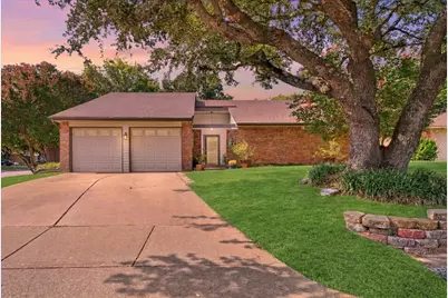 2401 Slaton Drive, Grand Prairie, TX 75052 - Photo 1