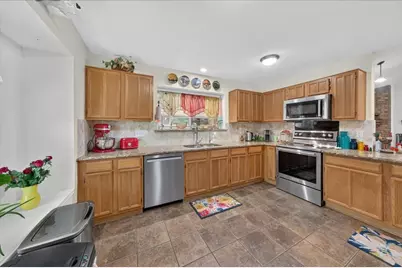 2401 Slaton Drive, Grand Prairie, TX 75052 - Photo 12