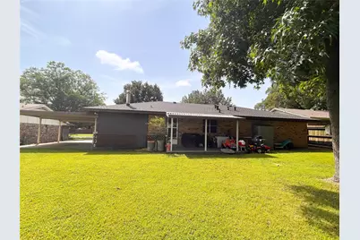 906 Zahara Street, Bowie, TX 76230 - Photo 22