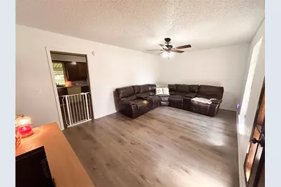 906 Zahara Street, Bowie, TX 76230 - Photo 4
