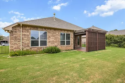 2038 Clive Drive, Granbury, TX 76048 - Photo 34