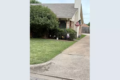 5720 Cancun Drive, North Richland Hills, TX 76180 - Photo 2