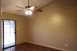 662 Prairie Dell St, Lewisville, TX 75067 - Photo 12