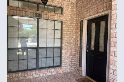 2144 Brownstone Court, Grapevine, TX 76051 - Photo 4
