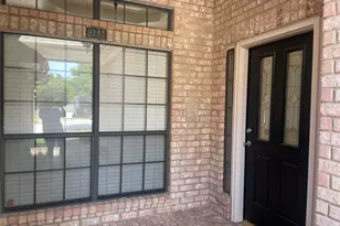 2144 Brownstone Ct, Grapevine, TX 76051 - Photo 4