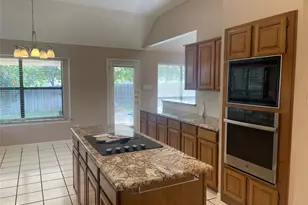2144 Brownstone Ct, Grapevine, TX 76051 - Photo 14