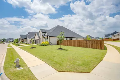 2411 Cornerstone Drive, Mansfield, TX 76063 - Photo 2