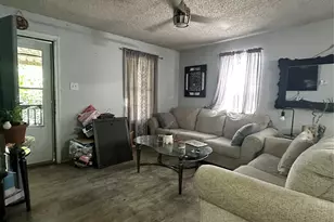 4119 Babcock Dr, Dallas, TX 75212 - Photo 6