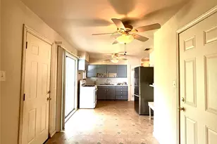 1012 Harris Dr, Euless, TX 76039 - Photo 10