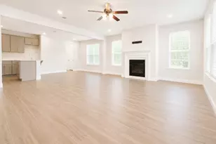 1001 Old Iron Bend, Euless, TX 76040 - Photo 10