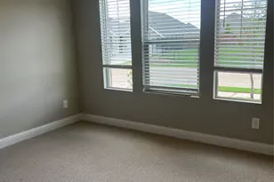 1405 Arrowleaf Dr, McKinney, TX 75071 - Photo 2