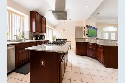 1405 Meadow Drive, Irving, TX 75063 - Photo 8