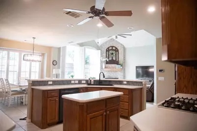 127 Manchester Lane, Coppell, TX 75019 - Photo 12