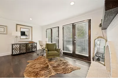 5904 Sandhurst Lane #149, Dallas, TX 75206 - Photo 10