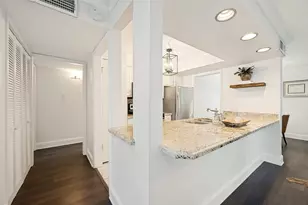 5904 Sandhurst Ln, Dallas, TX 75206 - Photo 6