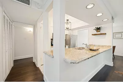 5904 Sandhurst Lane #149, Dallas, TX 75206 - Photo 6