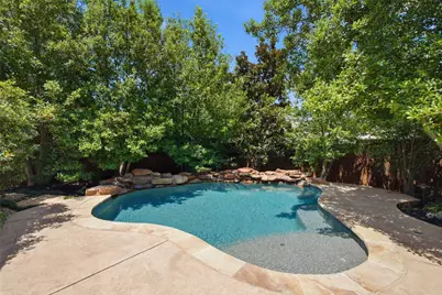 952 Water Oak Drive, Grapevine, TX 76051 - Photo 6