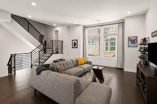 730 Spanish Oaks Pl, Dallas, TX 75204 - Photo 12
