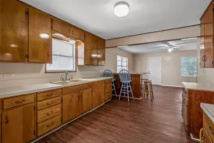 4016 Frederick St, Waco, TX 76707 - Photo 4