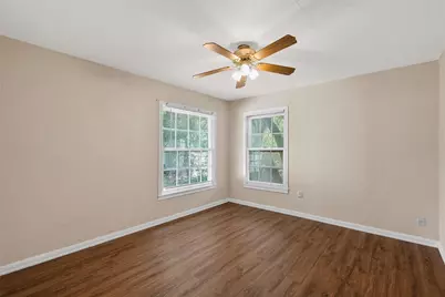 4016 Frederick Street, Waco, TX 76707 - Photo 8