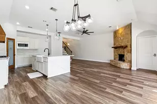 3012 Waterglen Dr, Fort Worth, TX 76177 - Photo 6