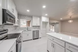 4518 Live Oak Dr, Mesquite, TX 75150 - Photo 1