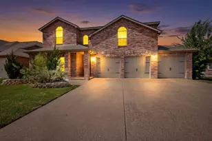 1011 Castroville Dr, Forney, TX 75126 - Photo 38