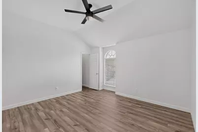 1011 Castroville Drive, Forney, TX 75126 - Photo 28