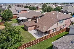 1011 Castroville Dr, Forney, TX 75126 - Photo 32