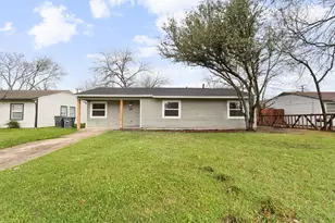 2655 Larry Dr, Dallas, TX 75228 - Photo 1