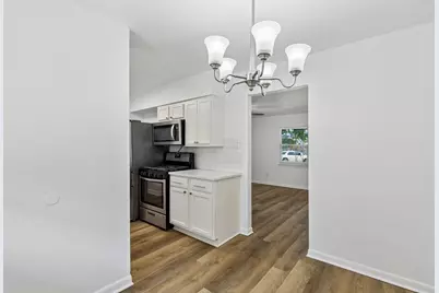 13530 Glenside Drive, Farmers Branch, TX 75234 - Photo 12