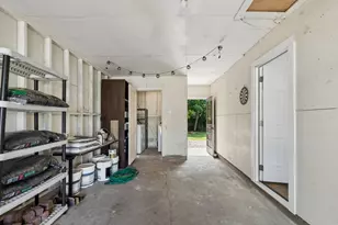 13530 Glenside Dr, Farmers Branch, TX 75234 - Photo 22