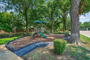 2242 Ash Grove Way, Dallas, TX 75228 - Photo 32