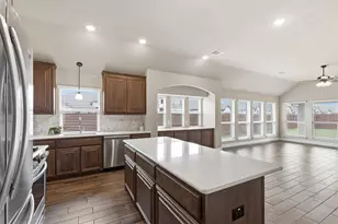 314 Brooklyn Ln, Ponder, TX 76259 - Photo 6