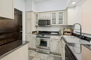 1200 Riverchase Ln, Arlington, TX 76011 - Photo 8