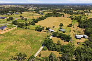 5770 W Hwy 199, Springtown, TX 76082 - Photo 30
