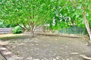 4133 Silverberry Ave, Fort Worth, TX 76137 - Photo 8
