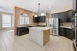 5320 Beacon Ct, Flower Mound, TX 75028 - Photo 12