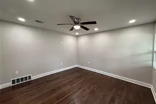 10403 Sandra Lynn Dr, Dallas, TX 75228 - Photo 16
