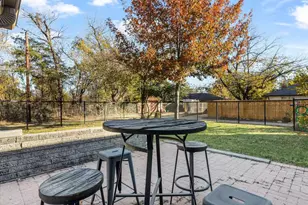 1706 Esquire Pl, Grand Prairie, TX 75050 - Photo 24