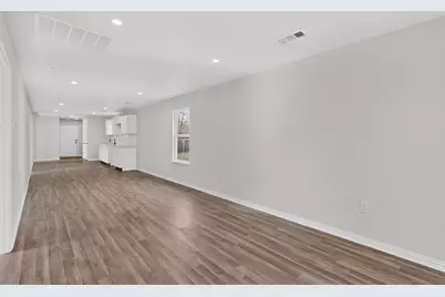 1541 Caldwell Street, Dallas, TX 75223 - Photo 12
