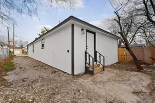 1541 Caldwell St, Dallas, TX 75223 - Photo 38