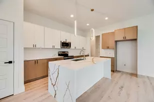 6038 Plum Dale Rd, Dallas, TX 75241 - Photo 12