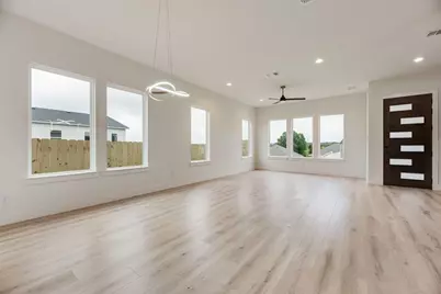 6038 Plum Dale Road, Dallas, TX 75241 - Photo 10