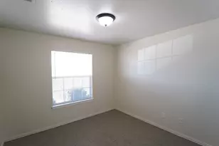 327 S Blue Jay Ct, Weatherford, TX 76088 - Photo 14