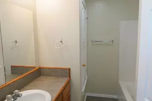 327 S Blue Jay Ct, Weatherford, TX 76088 - Photo 10